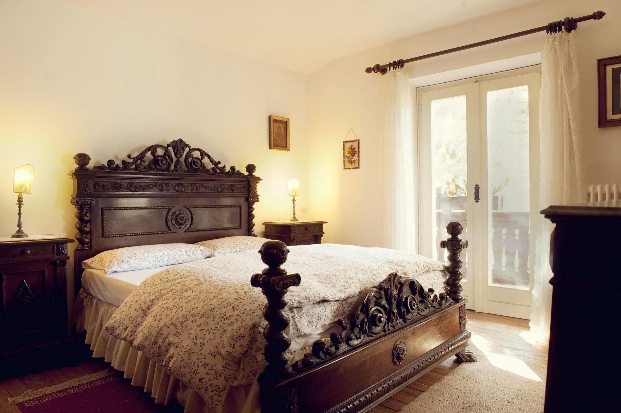 B&B Villa Dolomites Hut San Vigilio Di Marebbe Exterior foto